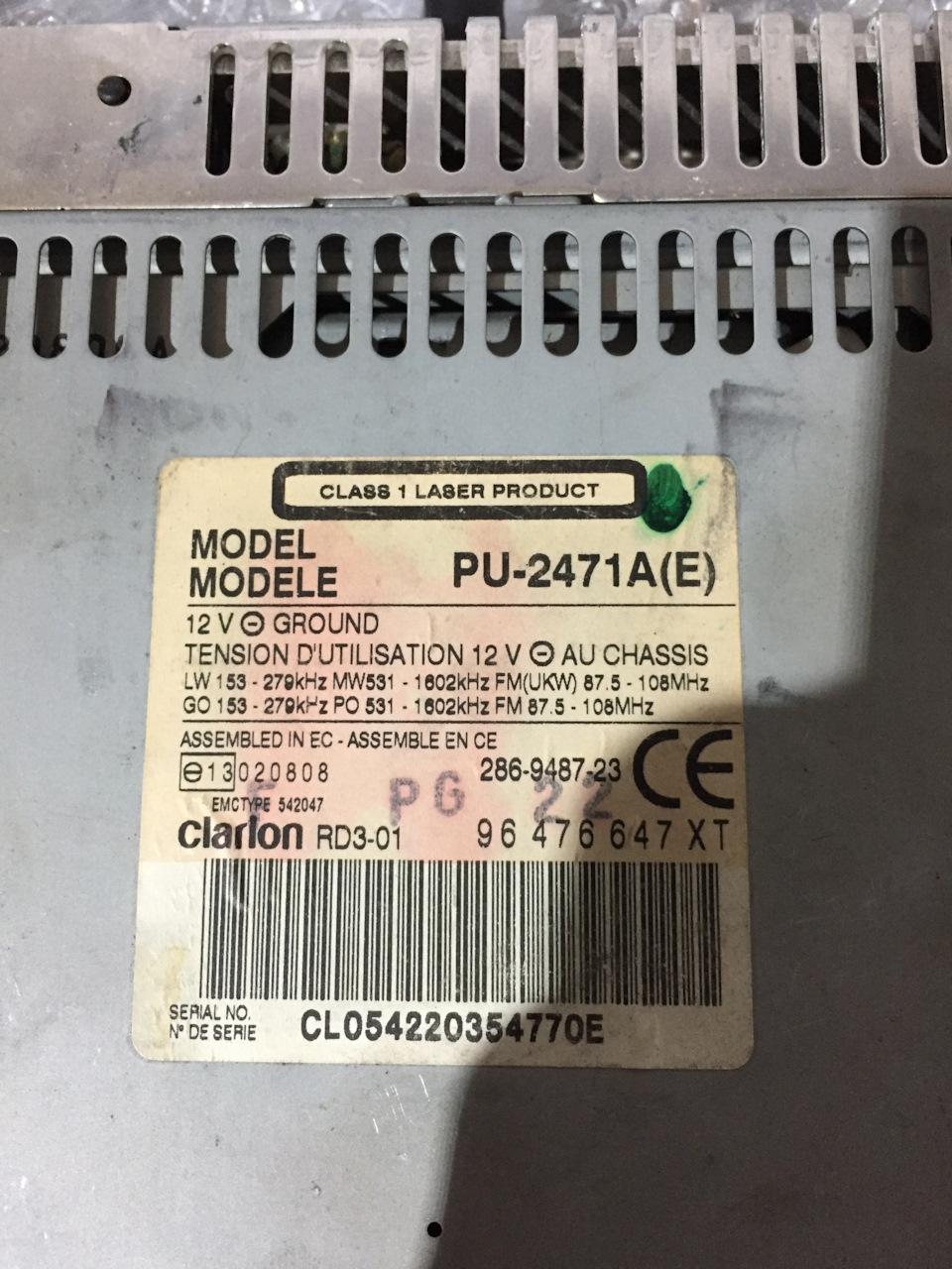 Установка штатної магнітоли Clarion RD3-01 PU-2471A(E) 3