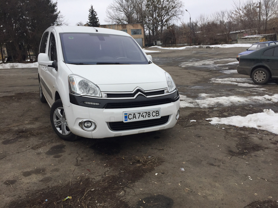 Білі рамки 2