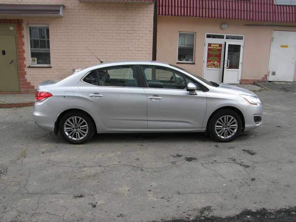 купівля авто Citroen C4 II L 1,6 THP 6АКПП 2