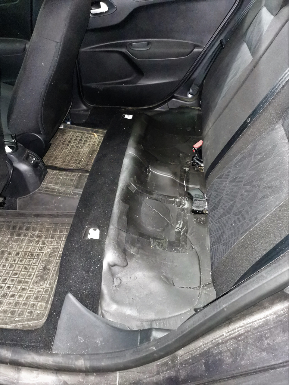 Встановлення емулятора рівня палива на Citroen C-Elysee 1.6, Kme EPP-2 (PSA) 1