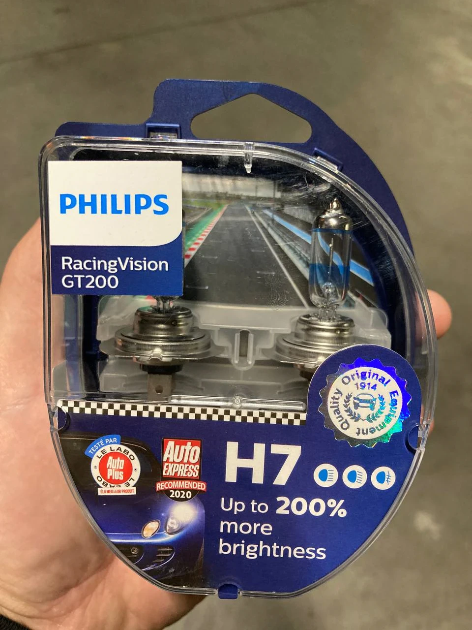 Автомампи Philips H7 RacingVision GT200 +200%