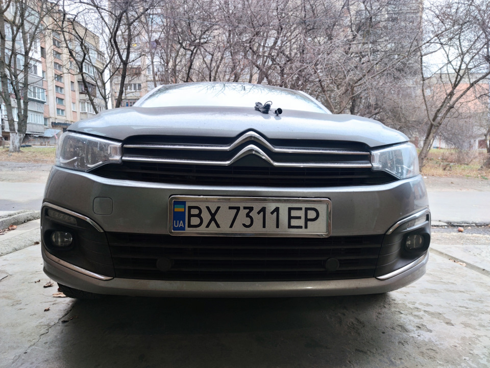 Установка переднього парктроніка (підготовка) 4