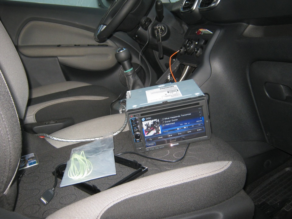 Kenwood DDX-4051BT замість Alpine CDE-W235BT 2