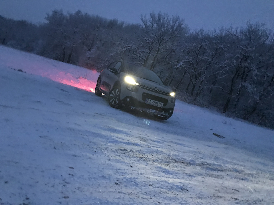 Перший сніг під колесами 5