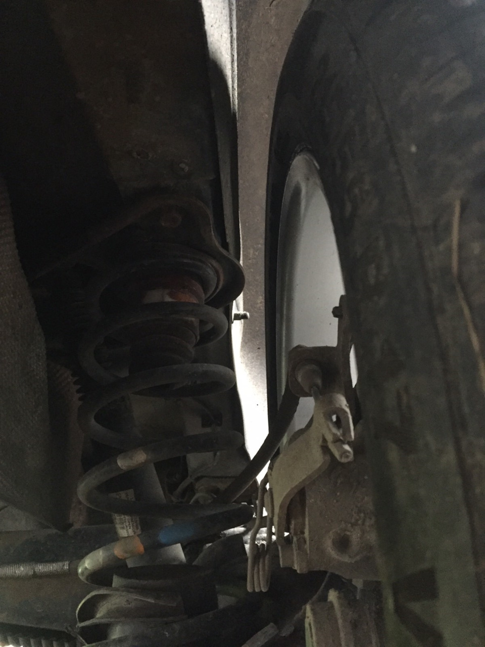 Поставив Диски R17 4x108 ET26 7,5j x 17h2 dia65,1 3
