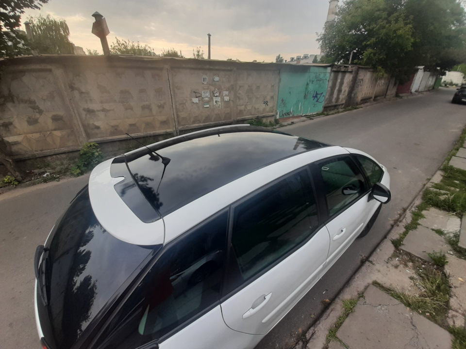 Чорний дах DONE 4