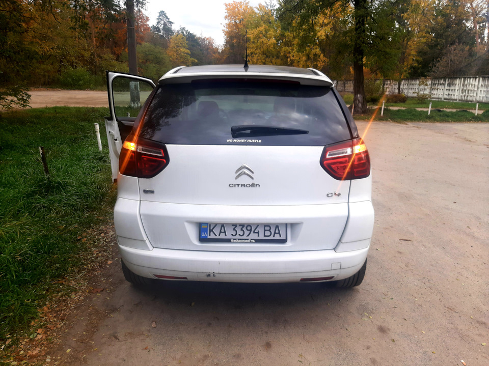 Задні поворотники. Вирішено 😌 3