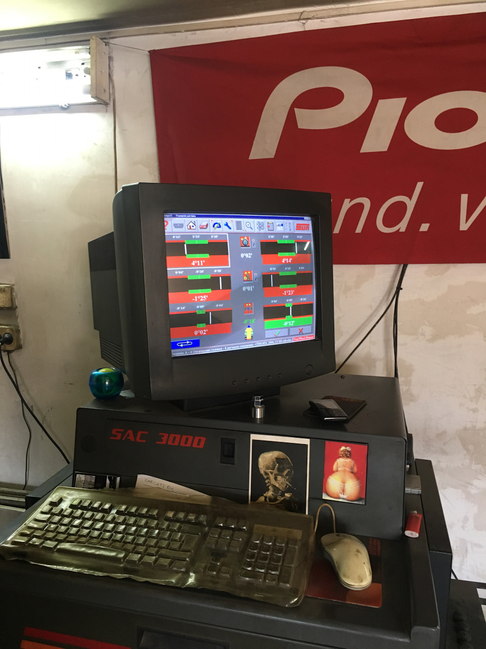 Розрізальні болти Eibach 1