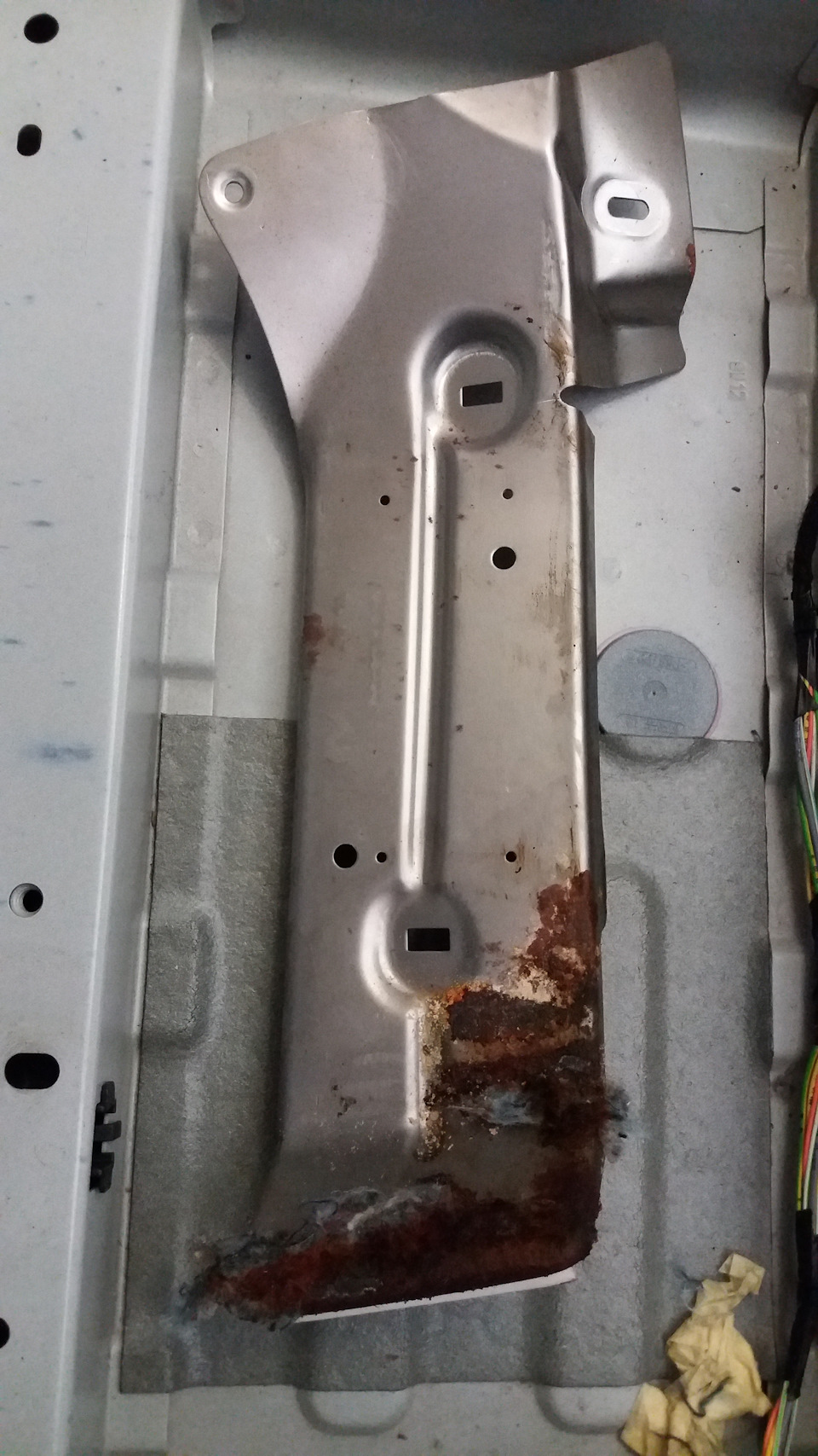 Шумовіброізоляція днища 5