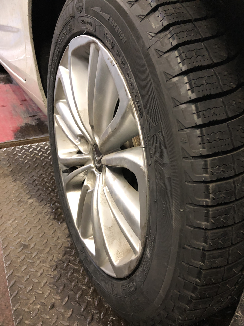 Готовий до зими. Michelin X-Ice XI3 2