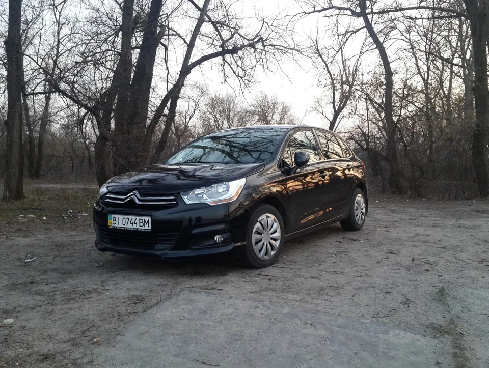 Вечірня прогулянка на Дніпро
