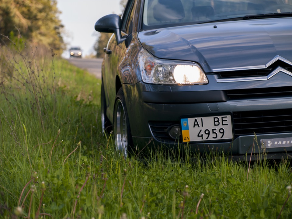 2000 км 2
