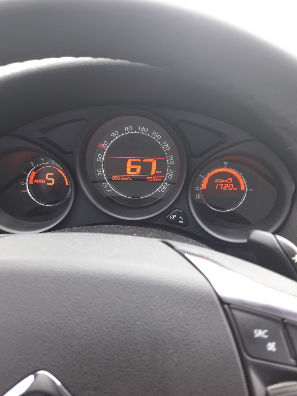Витрата на citroen c4 hdi 1