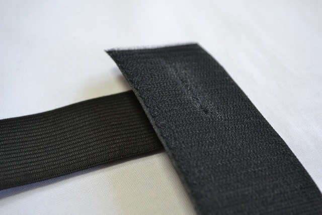 Автомобільна кишеня на липучках velcro holder 3