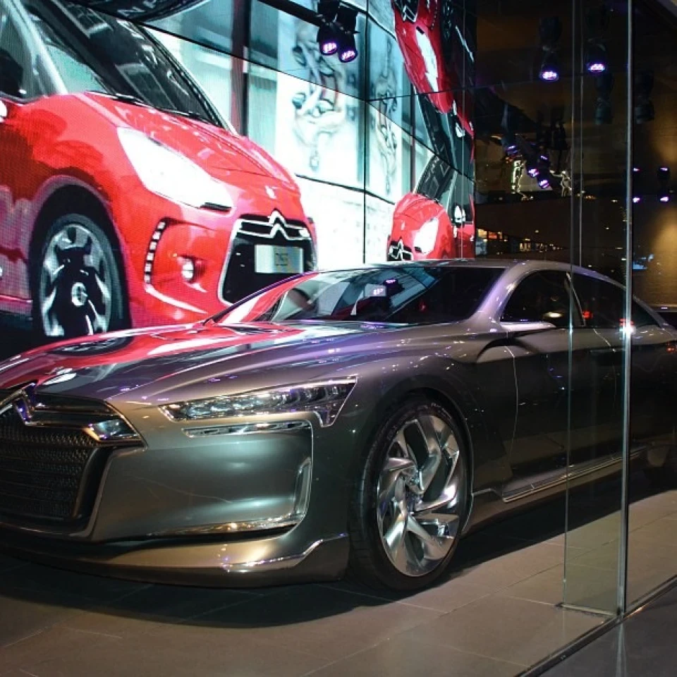 стенд citroen