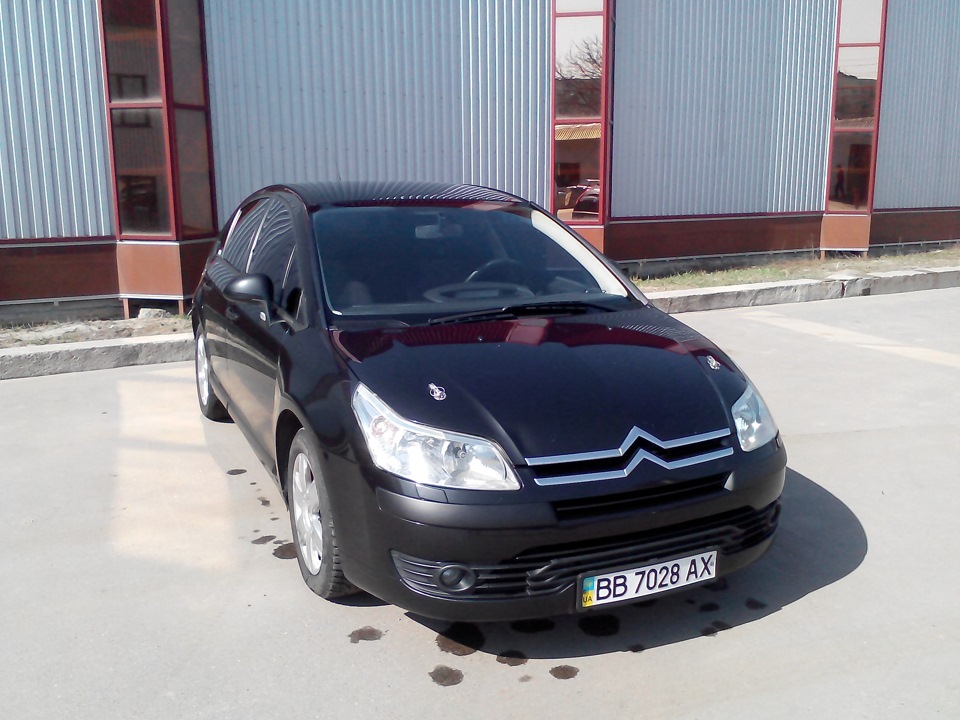 Продам свою машину Citroen C4 1