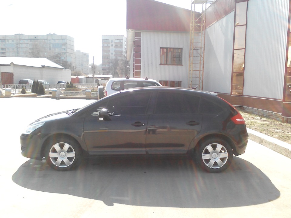 Продам свою машину Citroen C4 5