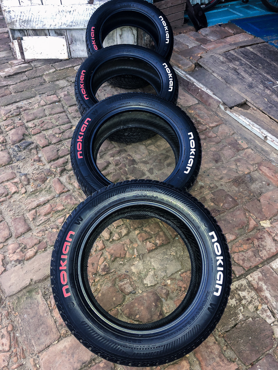 Гума зима Nokian 205/55 r16 91t m+s 1