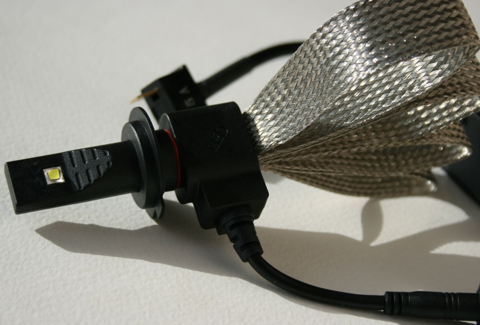 Маленький спонтанний тест ламп H7 Led 5Gen Chip Cree-XM L2 1