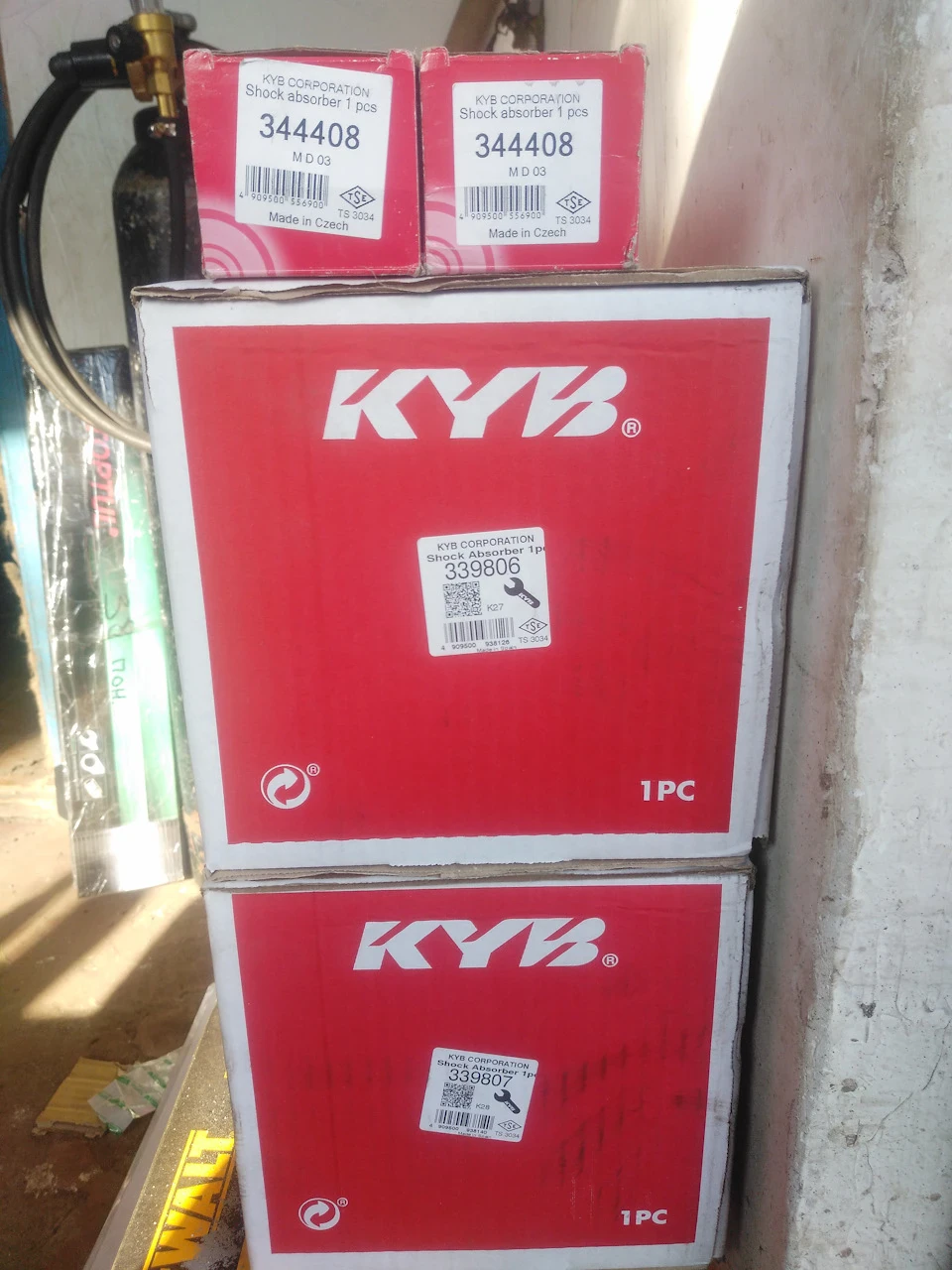 Kyb