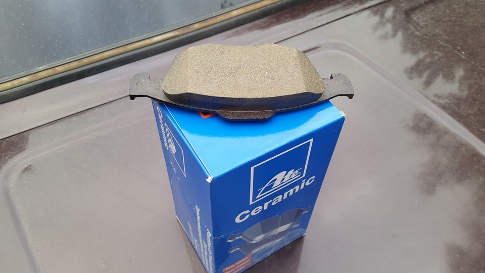 Приїхали гальмівні колодки ATE Ceramic 1