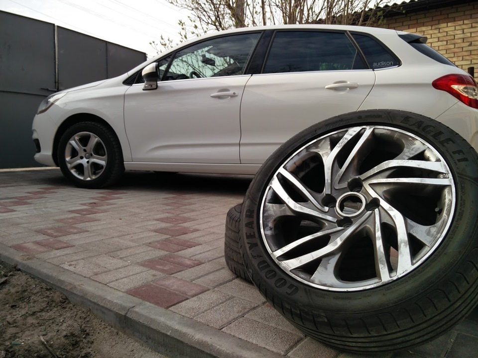 Заміна запчастин, рідин та гуми. 1