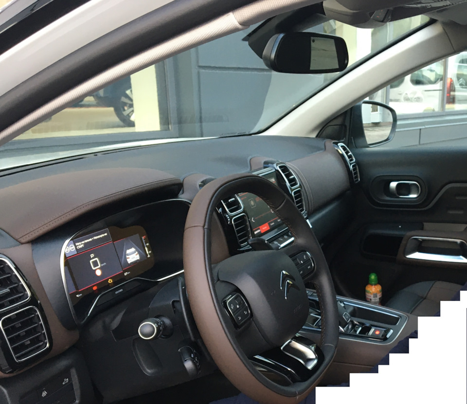 C5 Aircross зміни 2020, відгук через 2500км, порівняння з Kia Sportage. 1