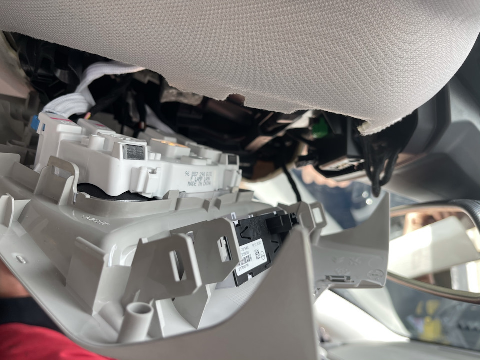 Модернізація Citroen C5 Aircross Feel Pack 2020 - встановлення камери CVM2 3