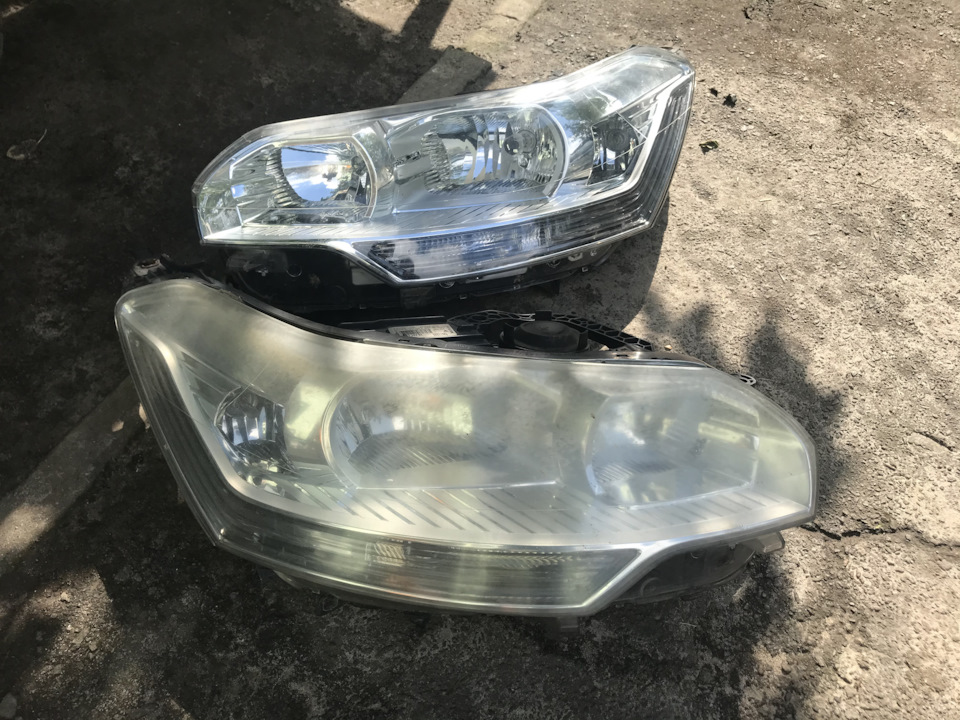 Поліровка фар Citroen C5 3