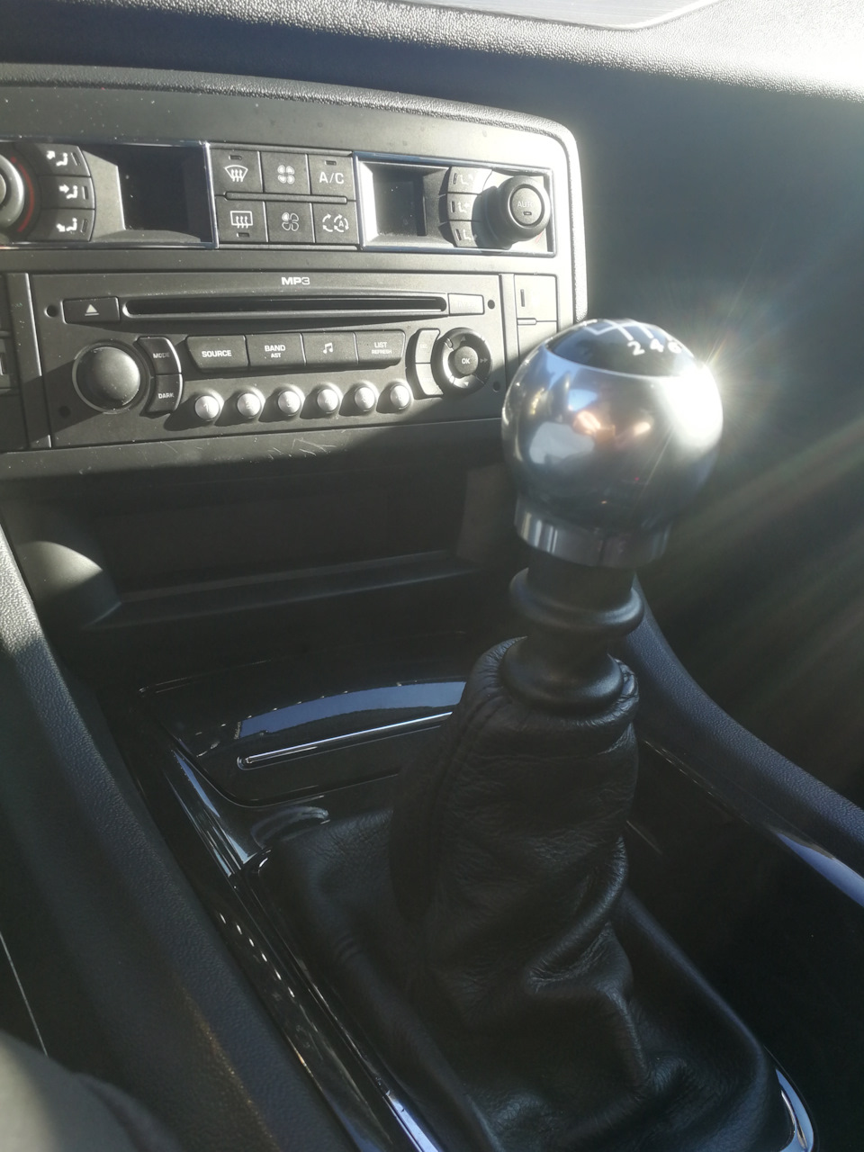 Ручка КПП від Renault Laguna GT 2