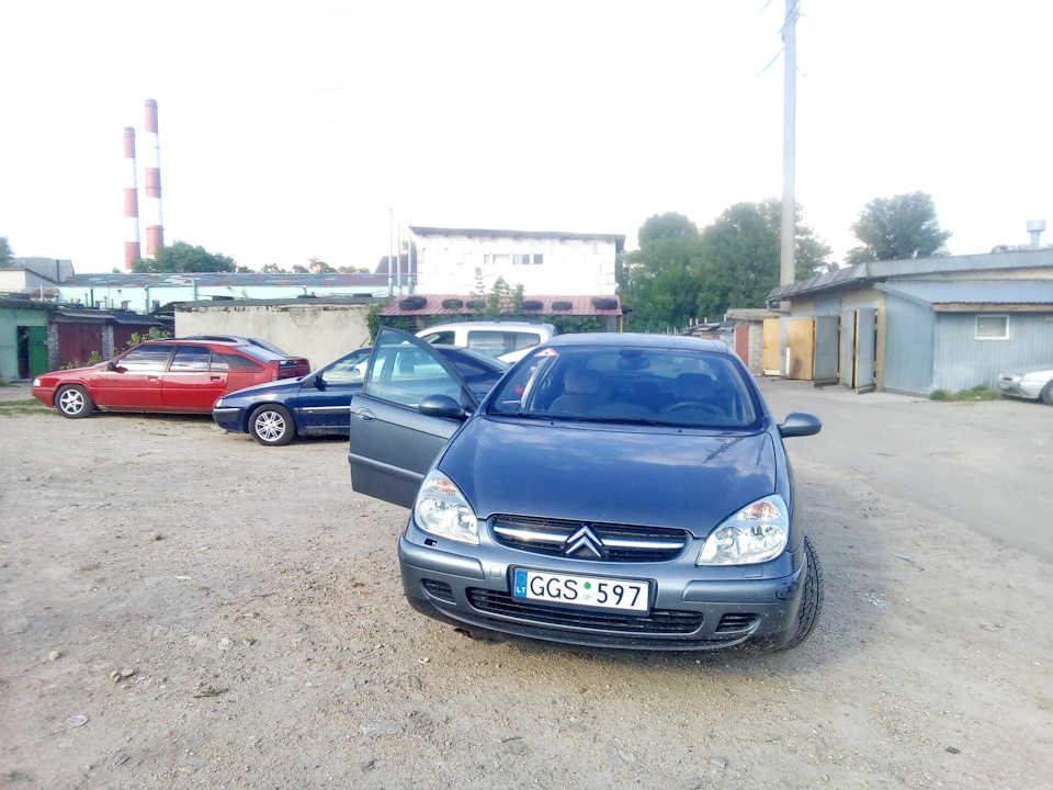 Гасне лампочка у фарі 1