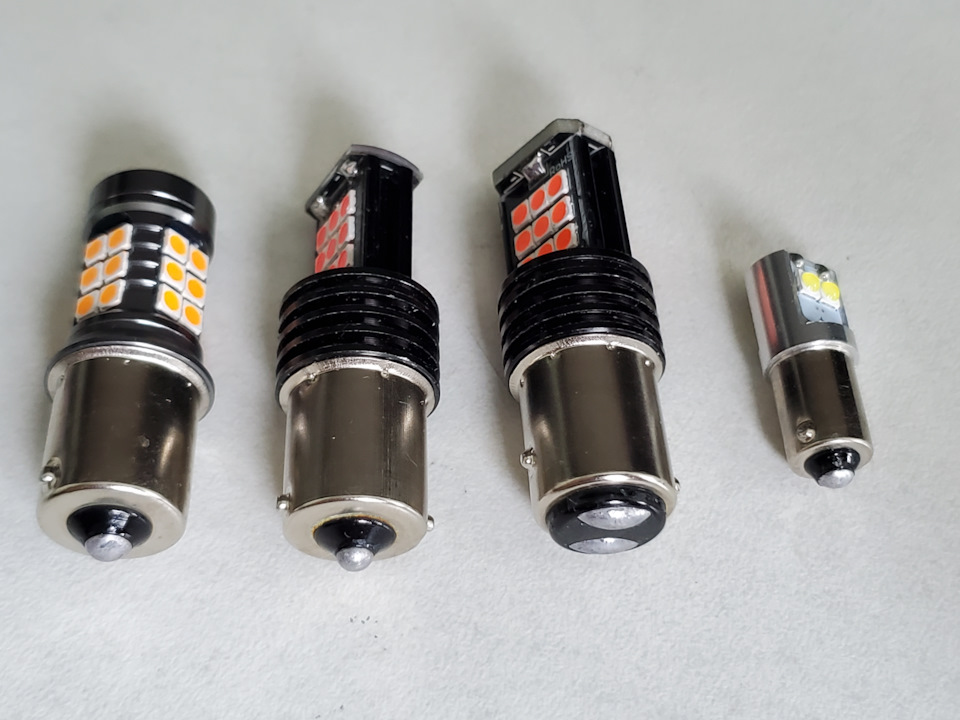 LED у задні ліхтарі 3