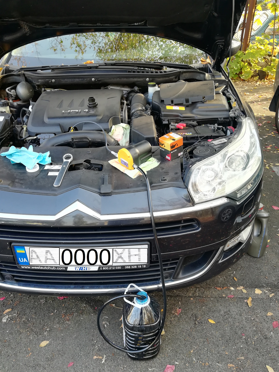 Заміна мастила (без зняття захисту) MOBIL 1 ESP 5W-30 5