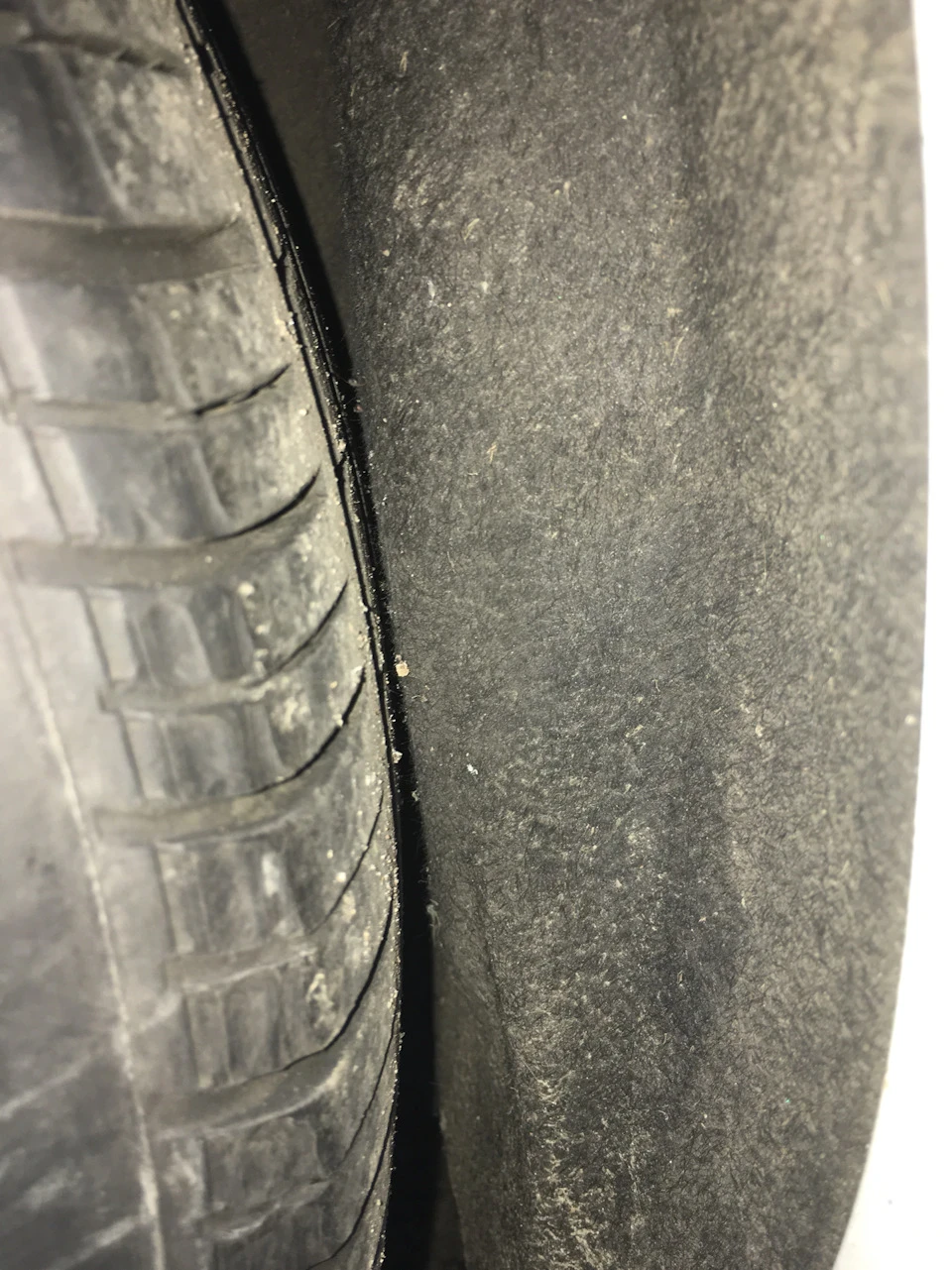 Нові тапки Pirelli