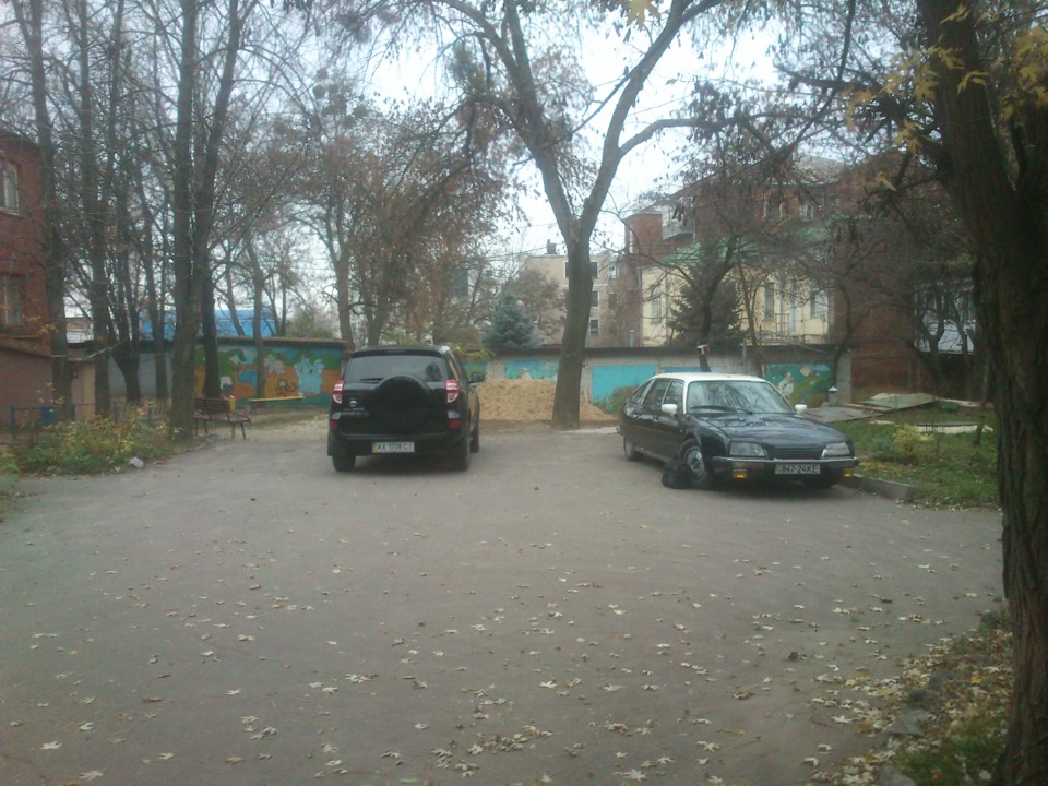 Ну як можна паркуватися? 1