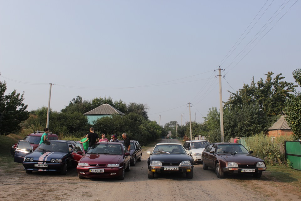 Ралі ретроавтомобілів у Харкові та зліт Сітроєнов відбулися! 2