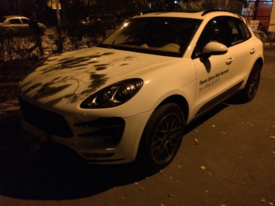 Протестували Porsche Macan Turbo 1