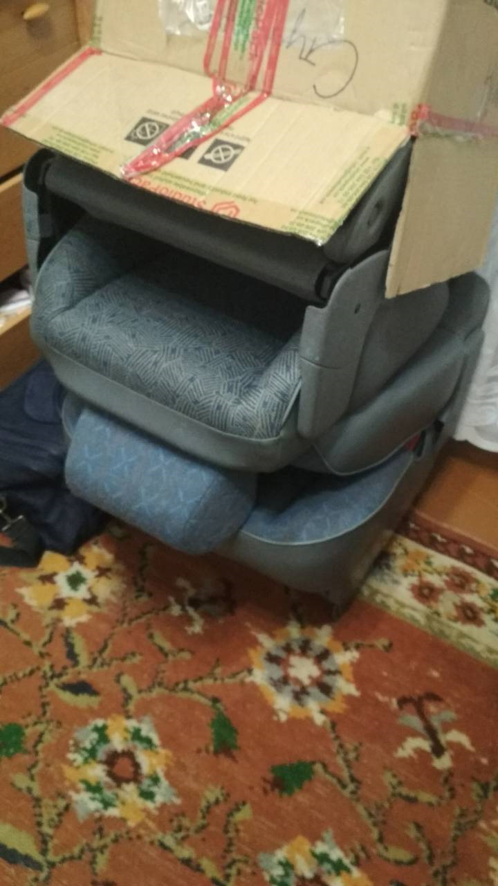Третій ряд сидінь 1