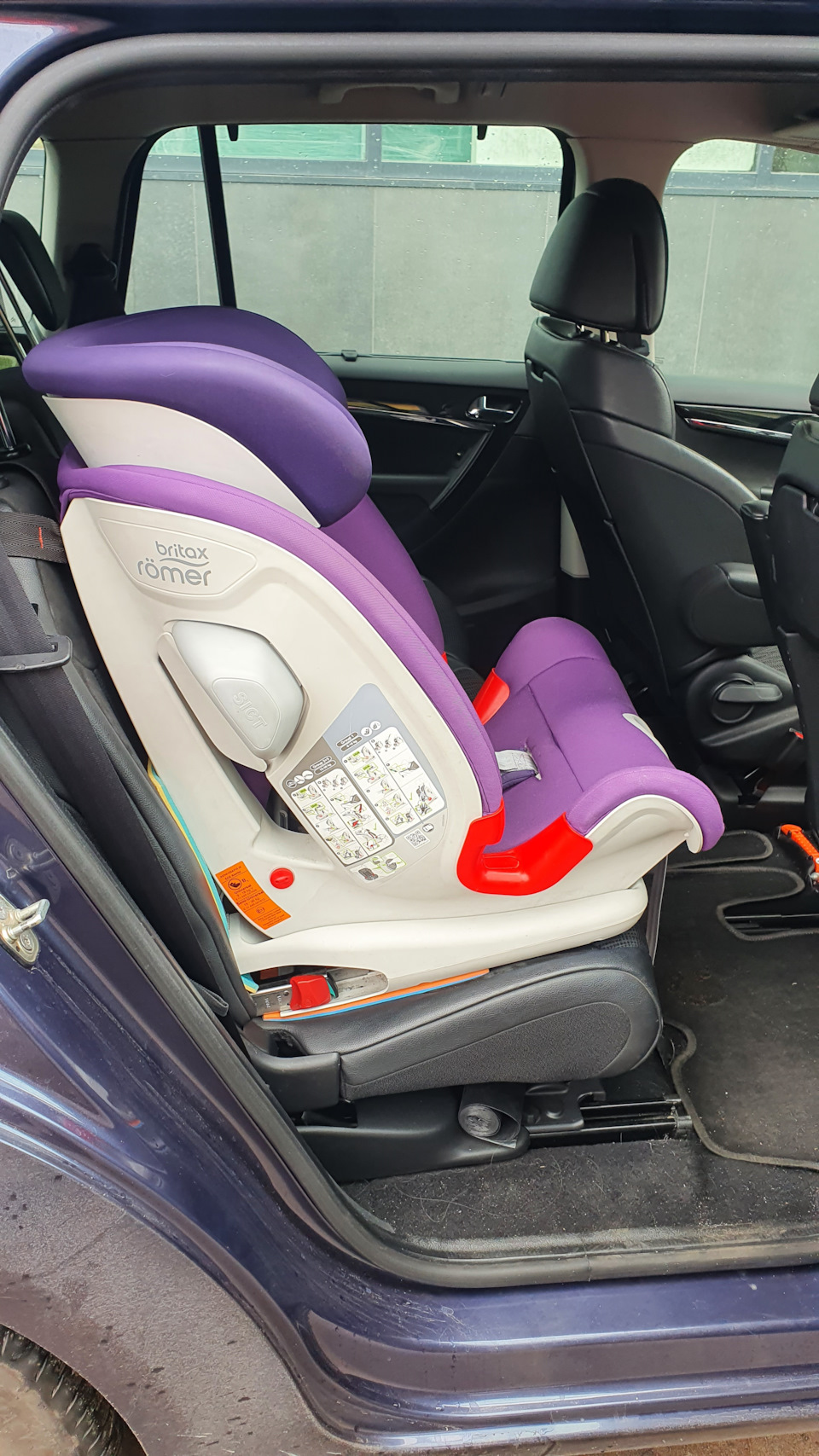 Вибір та досвід експлуатації автокрісла Britax Romer 3
