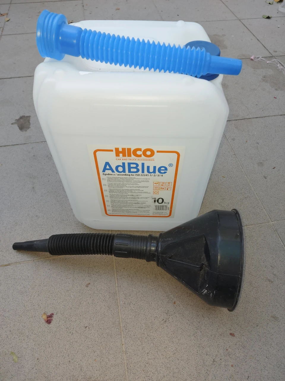 UREA або заправка AdBlue