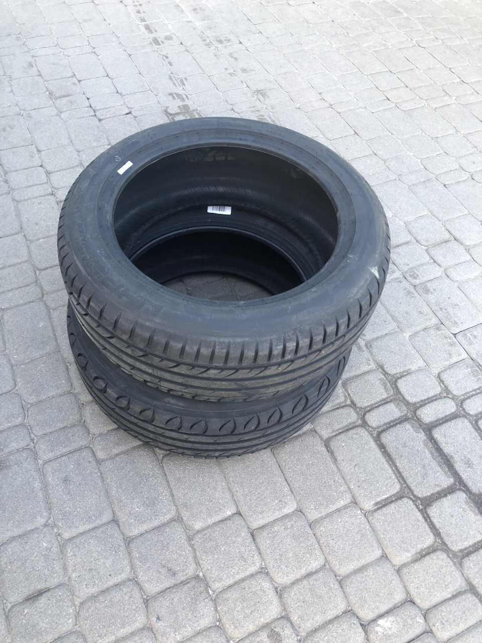 Tiger UHP 205/55/R17 2