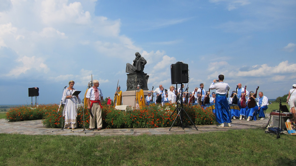 Фестиваль у старовинному місці Любеч Київська Русь 4