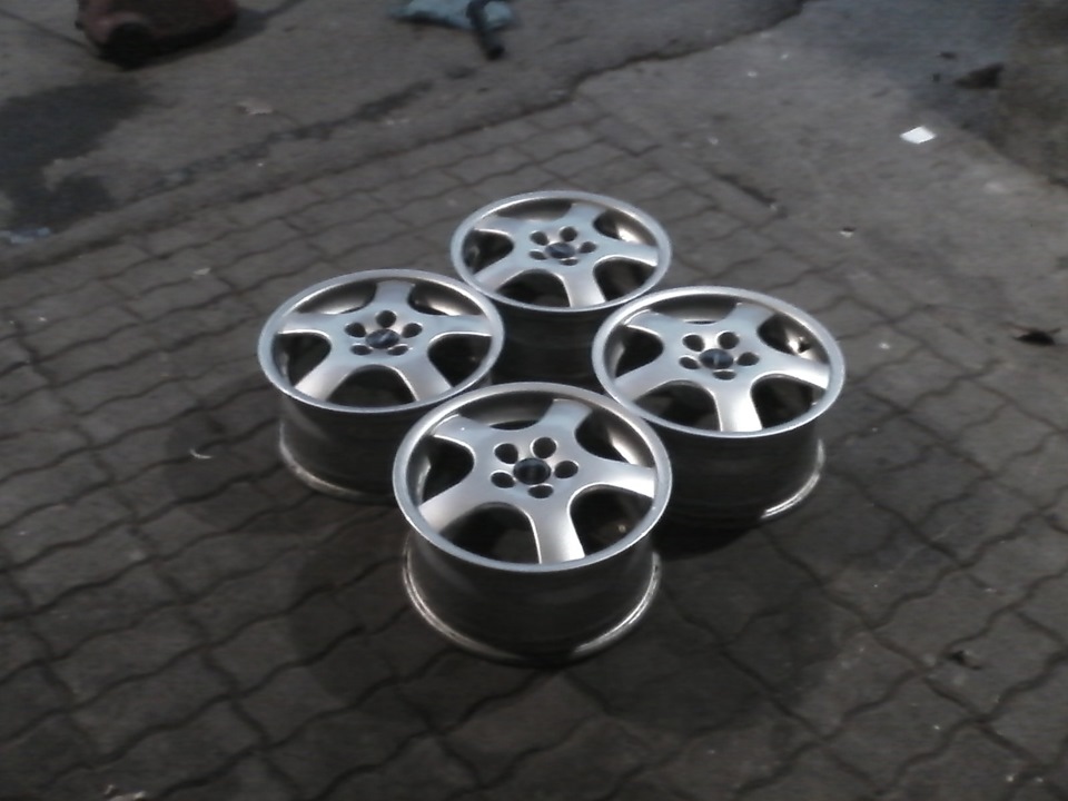 титани BORBET 5*98 R15 3