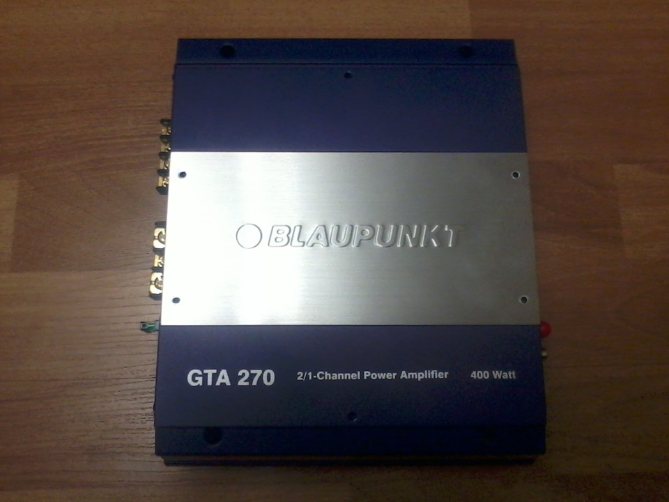 Новий підсилювач Blaupunkt GTA 270 1