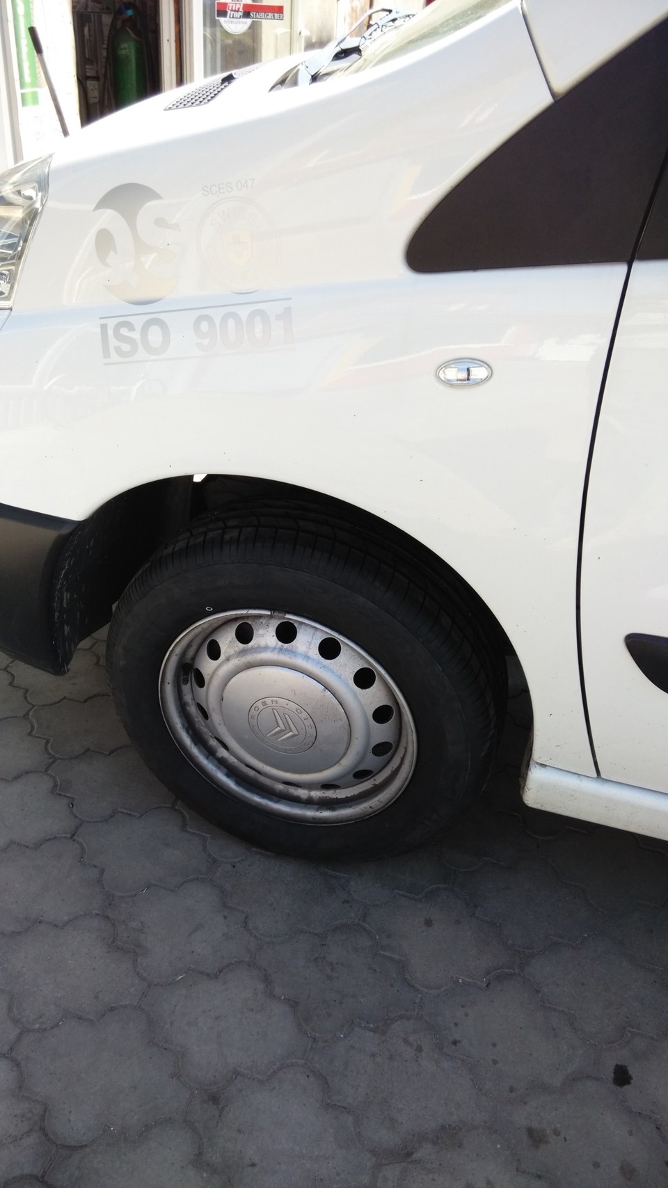 Купив літні шини Lassa Impetus Revo 215/60 R16 1