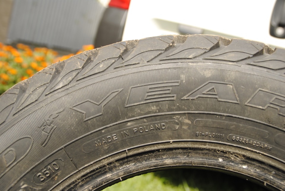 Продам зимову гуму Goodyear Ultra Grip Extreme 175.70.13 (ПРОДАНО) 3