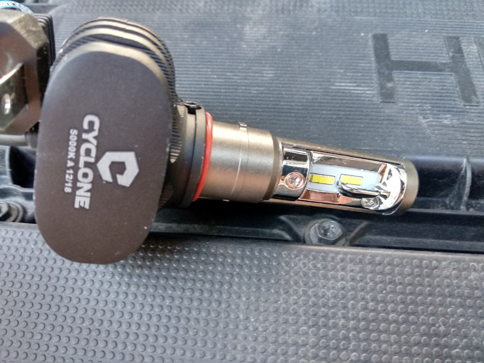 Led лампи H4 4