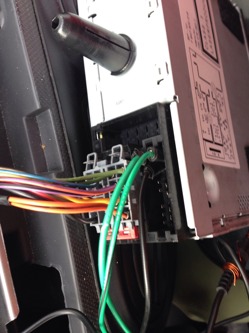 AUX Встановлено) 2