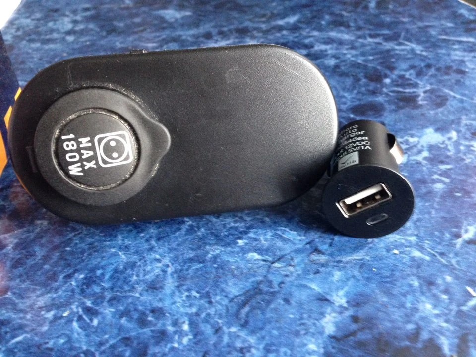 USB Зарядка