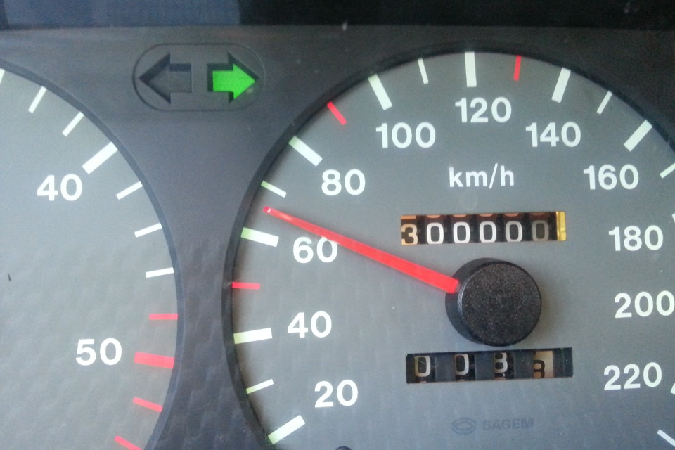 300000 2